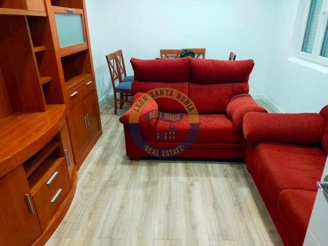 Piso a la venta en la zona del Espacio Vías. photo 0