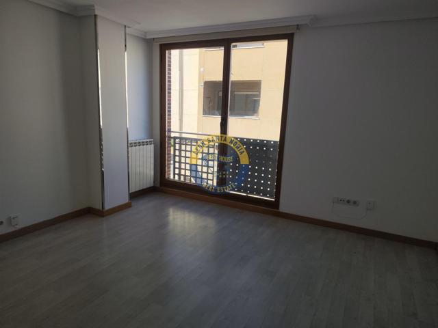 Piso a la venta en Villaobispo de las Regueras. photo 0