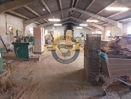 Nave industrial a la venta en Quintana de Raneros. photo 0