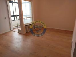 Piso a la venta en Trobajo del Camino. photo 0