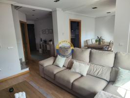 Chalet a la venta en Sariegos. photo 0