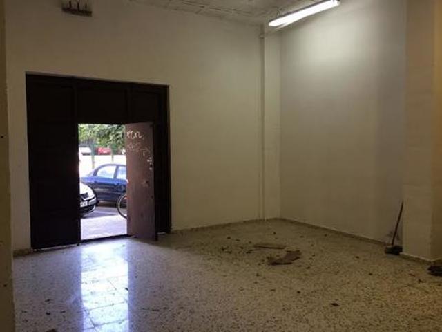 Oficina En venta en Luis Montoto - Santa Justa, Sevilla photo 0