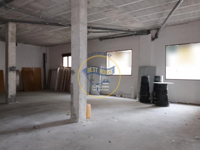 LOCAL COMERCIAL EN PLANTA BAJA, EN VENTA O ALQUILER!! photo 0