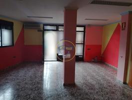 Gran ocasión para alquilar en Albaida (Valencia) photo 0