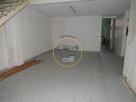 AMPLIO LOCAL EN ZONA COMERCIAL, ONTINYENT photo 0