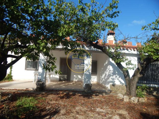 OPORTUNIDAD CASA DE CAMPO EN TERRENO URBANO EN ONTINYENT photo 0