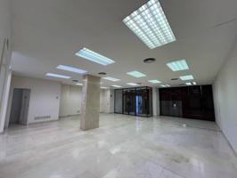 LOCAL COMERCIAL 167m2. AL CENTRE DE SABADELL. photo 0