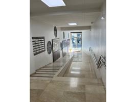 DESPATX 100m2. CANTONER AL CENTRE. EDIFICI TOTALMENT COMERCIAL. photo 0
