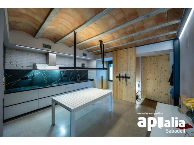 CASA IMPECABLE 3HAB. AMB PISCINA I PATI AL BARRI DE GRACIA. photo 0