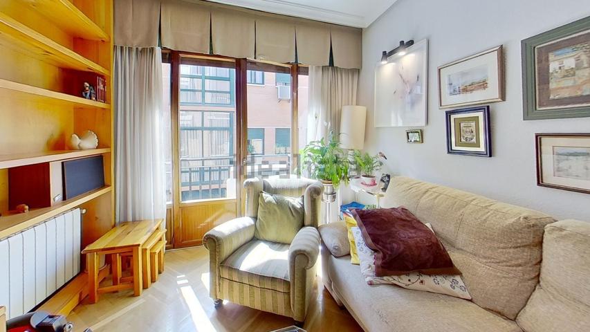 Piso En venta en Calle Del Monte Oliveti, Puente De Vallecas, Madrid photo 0
