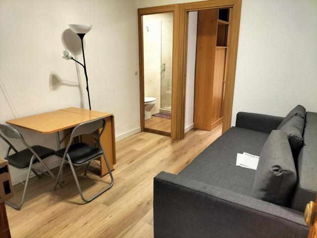 Piso En alquiler en Calle De Alberto Aguilera, Chamberí, Madrid photo 0