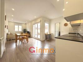  Ático En alquiler en Barrio De Salamanca, Madrid photo 0