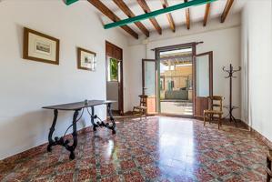 Casa En venta en Vilafranca De Bonany photo 0
