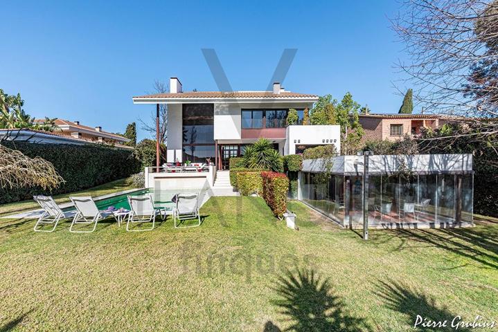 Casa En venta en Calle Dels Noguers, Migjorn, Reus photo 0