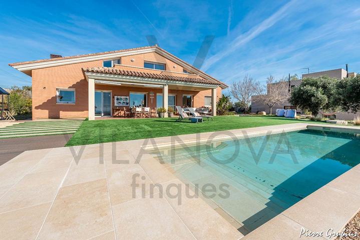 Casa En venta en De La Dula, Castellvell Del Camp photo 0