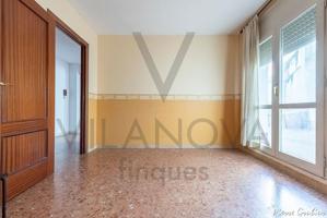 Piso En venta en Raval De Santa Anna, Centre, Reus photo 0