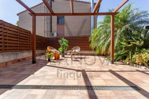 Unifamiliar Pareada En venta en Cl Molins, La Selva Del Camp photo 0