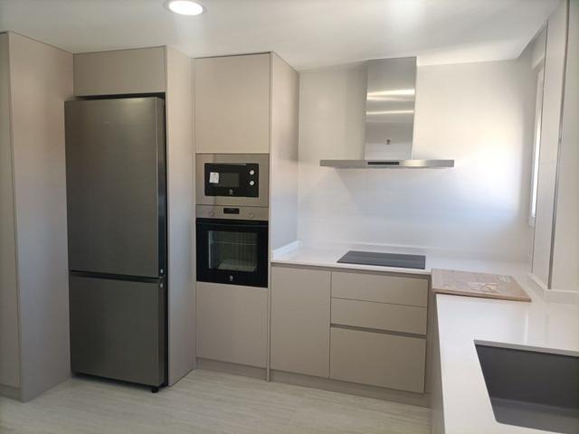 Piso En alquiler en Parque Sur, Albacete photo 0