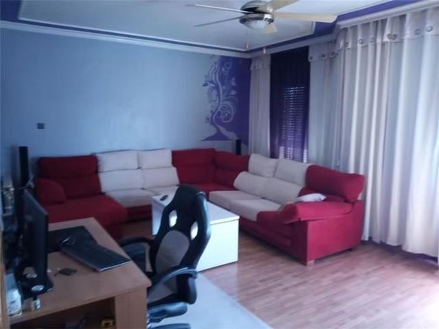 Piso En venta en Cl Lope De Vega, La Roda photo 0