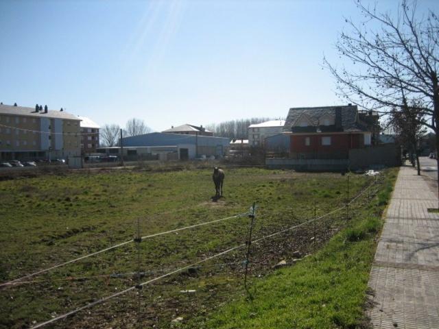 Terreno Urbanizable En venta en Cacabelos, Cacabelos photo 0