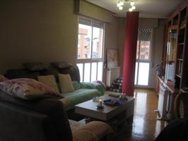 Dúplex En venta en Flores Del Sil, Ponferrada photo 0
