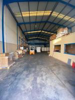 Nave industrial de 700 m2 en perfecto estado photo 0