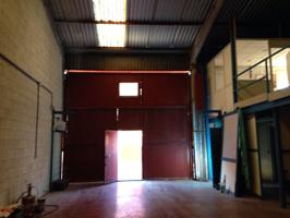 Nave Industrial En alquiler en Alcala De Guadaira photo 0