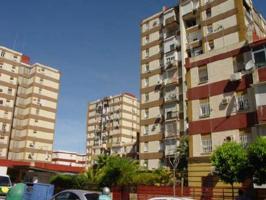 Piso En venta en Doctor Fedriani, Sevilla photo 0