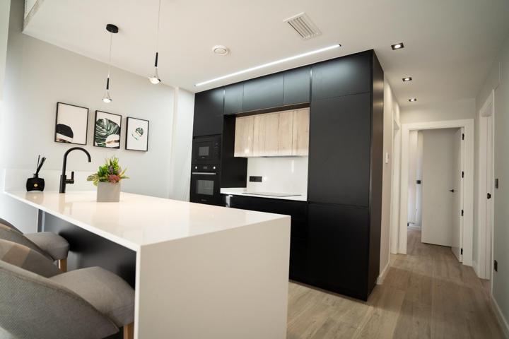 OBRA NUEVA - BUNGALOW EN VILLAMARTIN CON PISCINA, SOLARIUM Y GARAJE photo 0