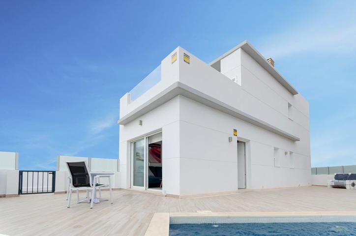 OBRA NUEVA - VILLA CON 3 DORMITORIOS, PISCINA, PARKING, SOLÁRIUM. photo 0