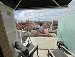 Precioso atico a sur, de 2 dorimitorios, con garaje, trastero y solarium photo 0