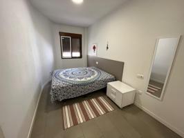 Precioso atico a sur, de 2 dorimitorios, con garaje, trastero y solarium photo 0