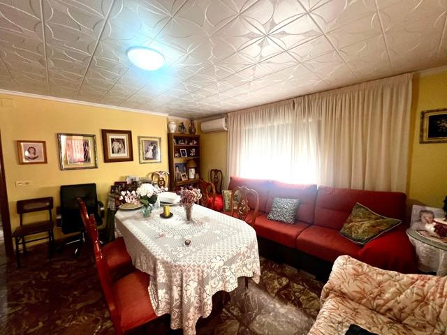 APARTAMENTO EN EL CENTRO DE TORREVIEJA photo 0