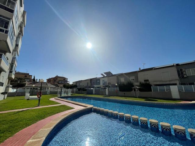 Bonito apartamento moderno de 3 dormitorios, terraza y jardín. photo 0