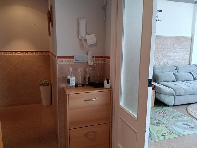 Amplio apartamento en pleno centro, 3 dormitorios y 2 baños photo 0