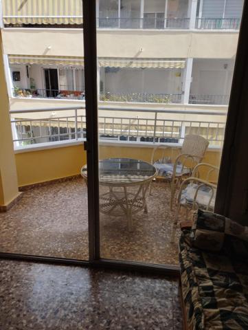 PISO CON GARAJE A 100 METROS DE LA PLAYA EN TORREVIEJA photo 0