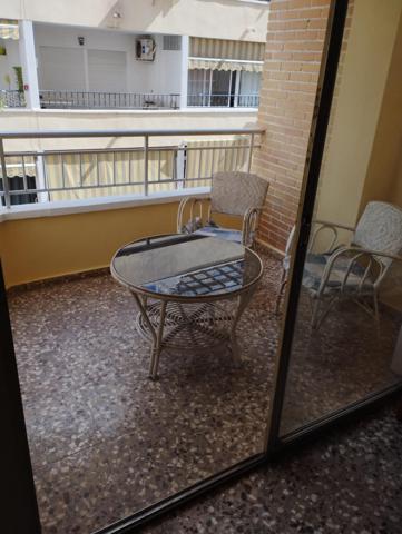 PISO CON GARAJE A 100 METROS DE LA PLAYA EN TORREVIEJA photo 0