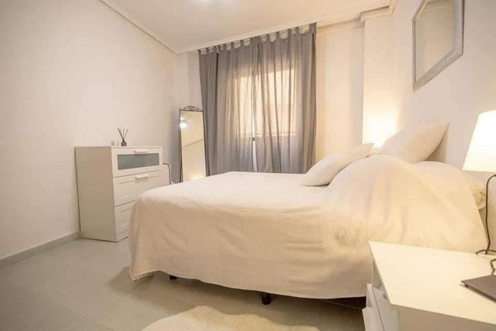 BONITO PISO DE 2 DORMITORIOS Y 1 BAÑO, CÉNTRICO Y A UN PASO DE LA PLAYA photo 0