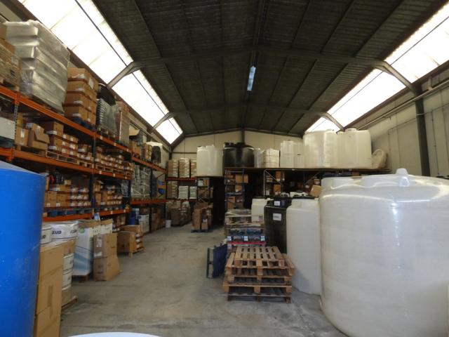 ++Nave industrial en poligono industrial la serreta++, 390 m. photo 0