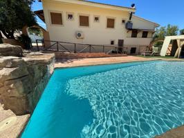 ++Descubre el encanto y la exclusividad de este impresionante chalet ubicado en Los Valientes++ photo 0