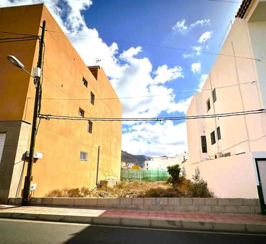 Suelo urbano sin edificar photo 0