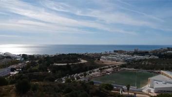 PLANTA BAJA CON JARDÍN Y TERRAZA CUBIERTA Y DESCUBIERTA, ORIENTADA AL SUROESTE Y CON VISTAS AL MAR. photo 0