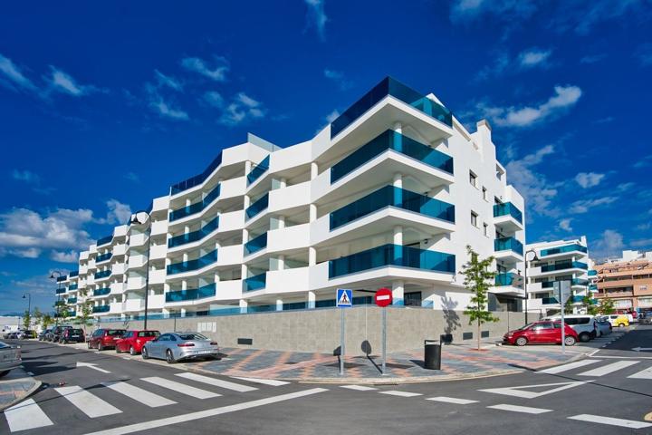 FANTÁSTICO APARTAMENTO EN LA MEJOR ÁREA DE SERVICIOS Y TIENDAS DE MIJAS-FUENGIROLA. photo 0