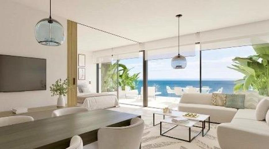 MAJESTUOSA PLANTA BAJA ELEVADA, CON 45M2 DE TERRAZA ORIENTADA AL SUR, CON VISTAS PANORAMICAS AL MAR. photo 0