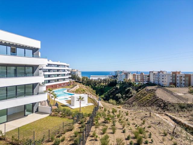 *** FANTÁSTICA GARDEN VILLA, CON 95M2 DE ESPACIOS EXTERIORES ENTRE TERRAZA Y JARDÍN !!!. photo 0