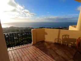 MARAVILLOSO APARTAMENTO CON ESPECTACULARES VISTAS AL MAR photo 0