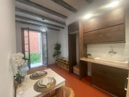 ESTUPENDO APARTAMENTO REFORMADO AL LADO DE SAGRADA FAMILIA photo 0