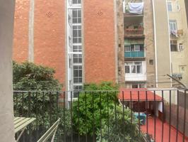 ESTUPENDO APARTAMENTO REFORMADO AL LADO DE SAGRADA FAMILIA photo 0