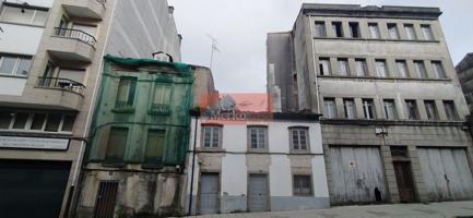 SE VENDE EDIFICIO PARA REFORMAR EN RÚA SANTIAGO photo 0