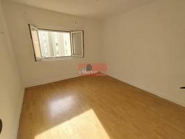 OPORTUNIDAD ÚNICA PARA INVERSORES SE VENDE APARTAMENTO PARA REFORMAR BARRIO DEL SAGRADO CORAZÓN photo 0